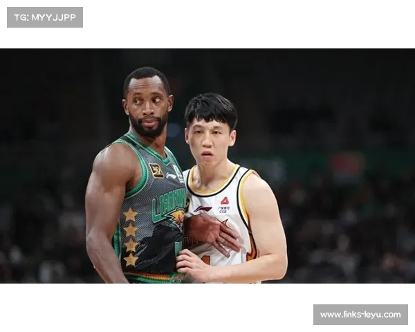 季后赛表现平平 南京同曦继续信任2米03争议后卫能否证明自己