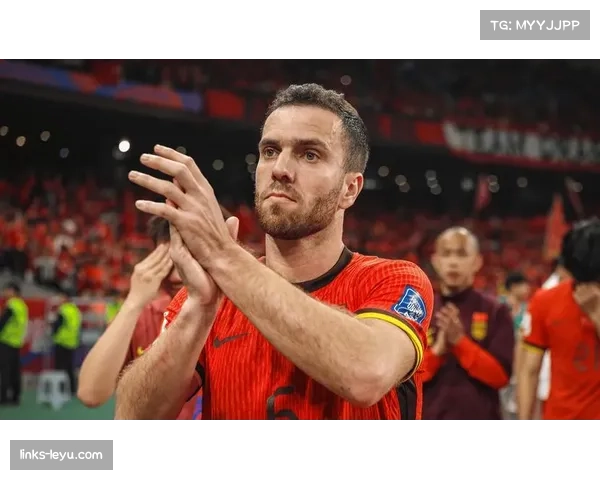 斯洛特谈杯赛战略：年轻球员获更多机会，主力伤病风险需控制