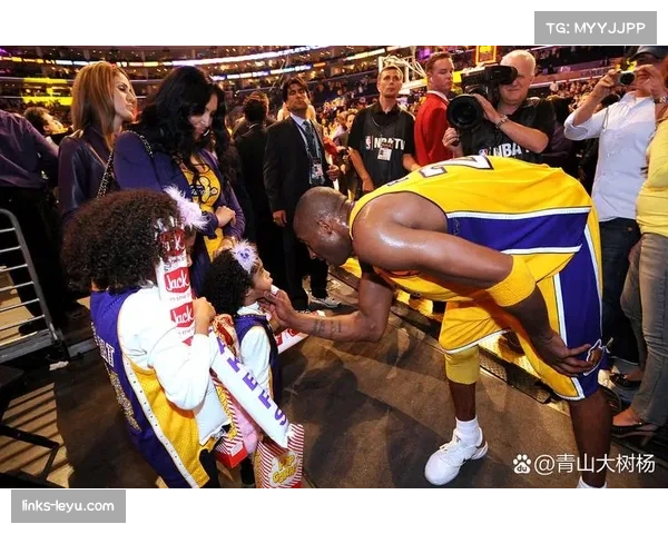 NBA裁判压力测试:关键时刻判罚心理分析